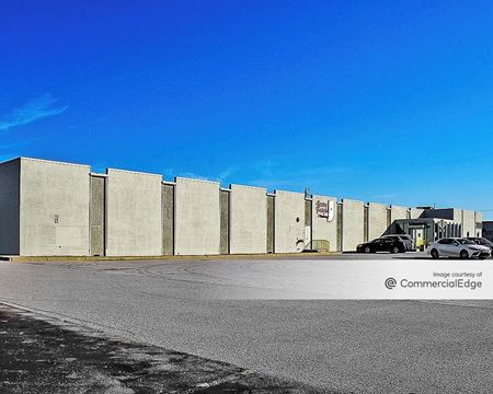 Photo of commercial space at 3333 North Franklin Road in Indianapolis