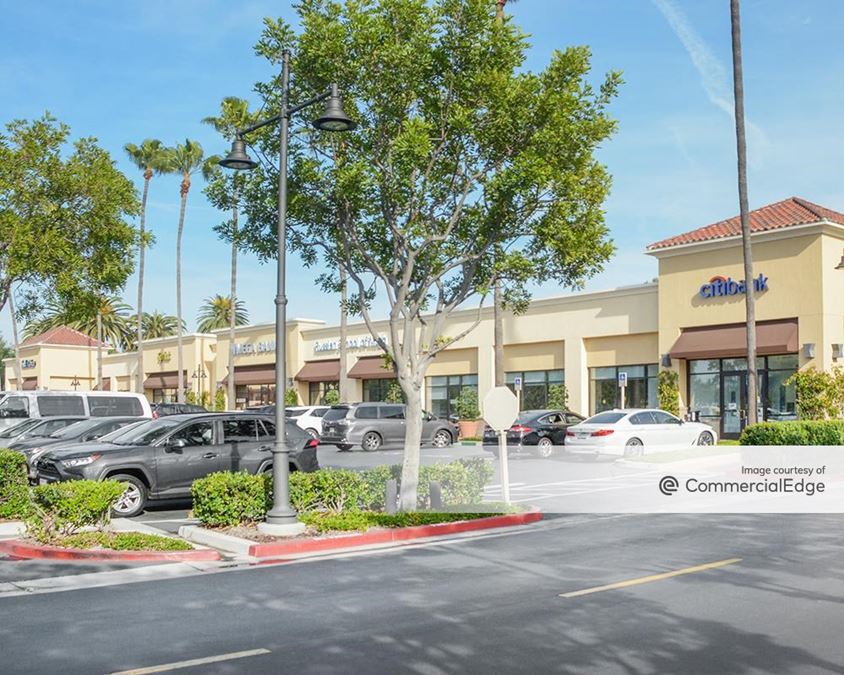 Crossroads Shopping Center 3850 Barranca Pkwy, Irvine, CA