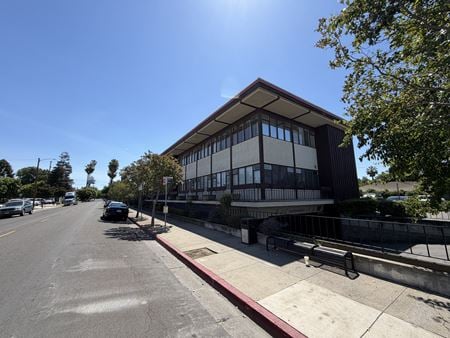 Office space for Rent at 420 W. Acacia Street in Stockton