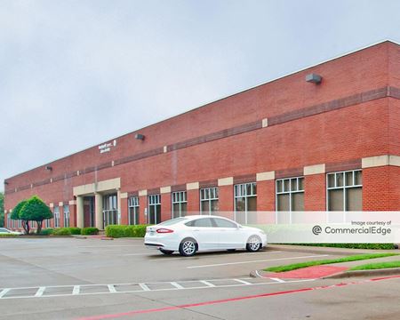 Photo of commercial space at 2304 Tarpley Rd in Carrollton
