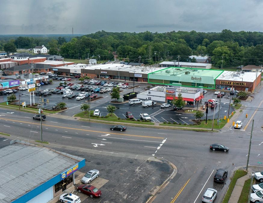 17,600+ SF Anchor Space Available