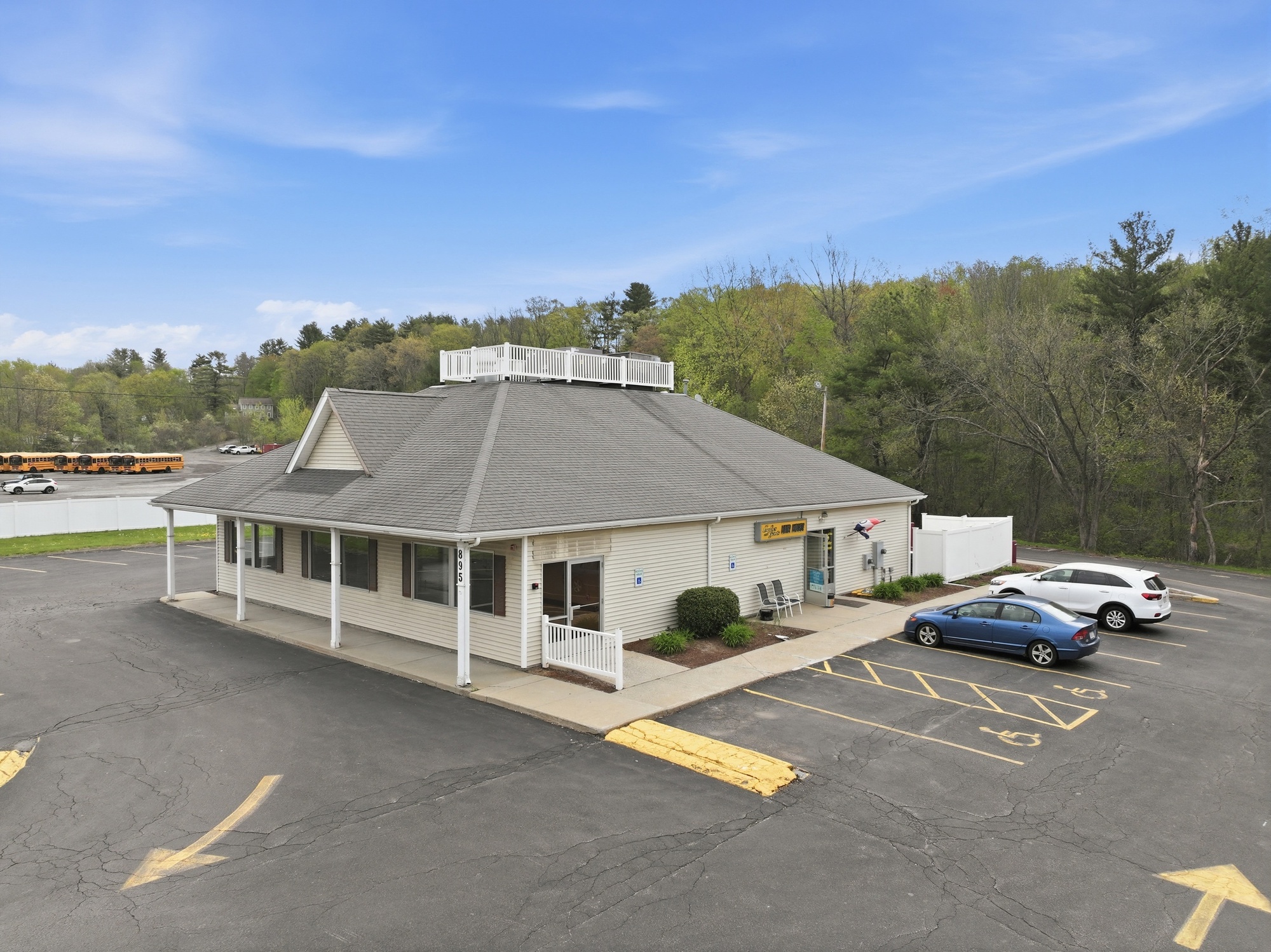 895 Southbridge St, Auburn, MA 01501