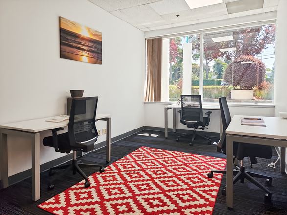 Regus - Menlo Park - Commonwealth Dr