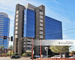 2828 N Central