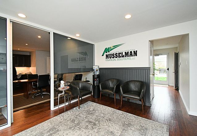 173 Main St Suite B