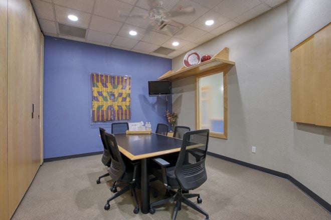 Intelligent Office of El Paso (West-side) - Intelligent Office El Paso West