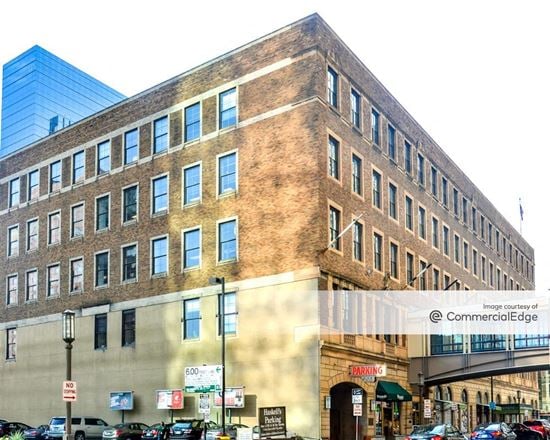 The B Suite - 81 South 9th Street