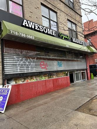 493 5th Ave