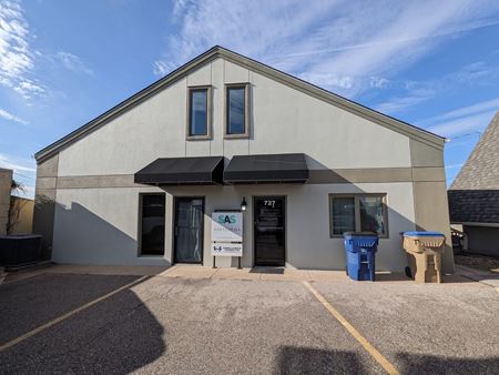 Photo of commercial space at 727 N. Baltimore Ave. in Derby