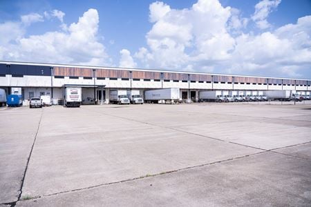 Industrial space for Rent at 909 W Pont Des Mouton Rd in Lafayette
