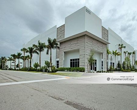 Industrial space for Rent at 6051 Southern Blvd in West Palm Beach