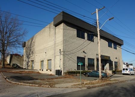 Industrial space for Rent at 919 West St in Pelham