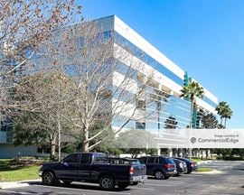 Heathrow International Business Center - 801 International Pkwy