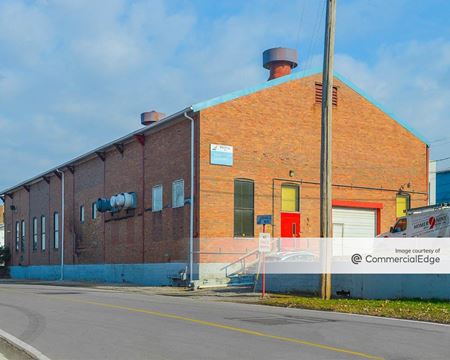 Industrial space for Rent at 2301 Duss Avenue in Ambridge
