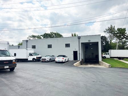 Industrial space for Rent at 701 North Michigan Avenue in Villa Park