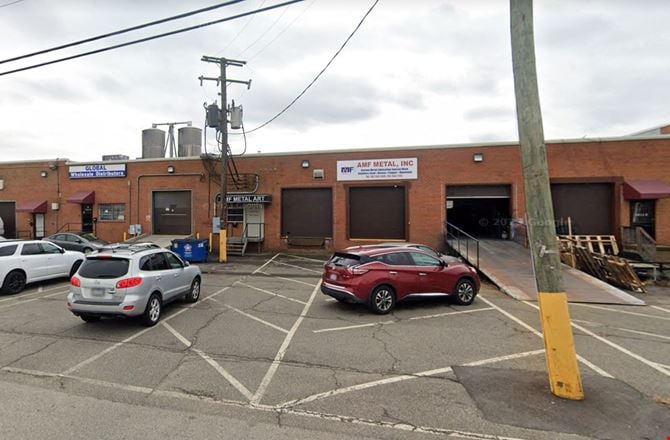 6619-6631 Iron Place