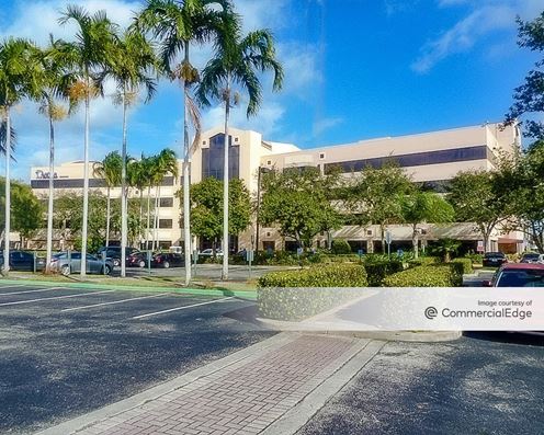 Plantation Corporate Center II