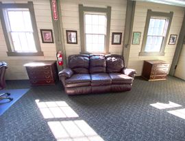 Spacious Office With Waterfall Views and Workshop/Storage Space