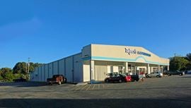 High-Visibility Retail Space on Barrancas Ave – 1,900 SF Available