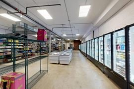 83-85 3rd Ave