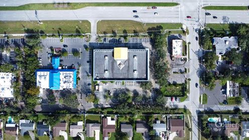 2.3 AC (25,080 SF) Former Rooms to Go