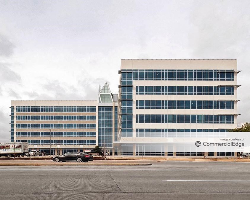 10100 Katy Fwy, Houston, TX 77055