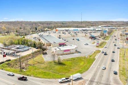 Photo of commercial space at 2113 South Harper Road in Corinth