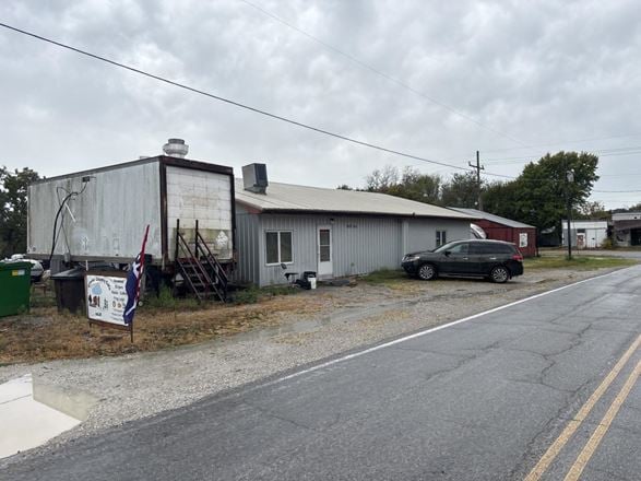 Turnkey Restaurant in Arcola, MO for Sale