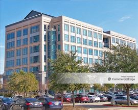 Las Colinas Connection