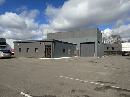 Photo of commercial space at 32408 W. Eight Mile Road in Farmington Hills
