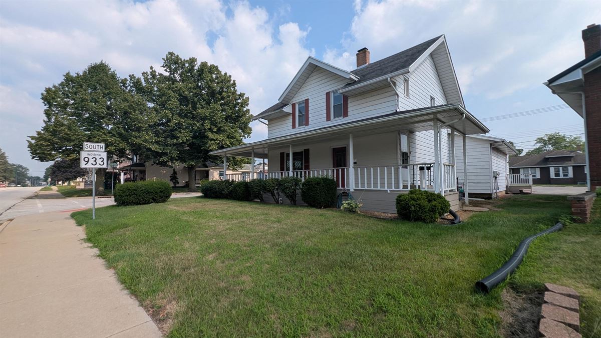 1201 Lincolnway W