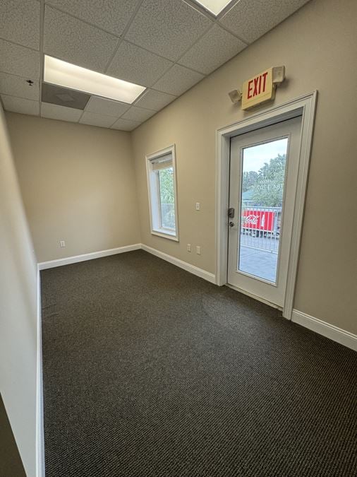 Plantation Commons II Office Suite for Lease