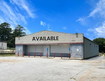Retail space for Rent at 4072 Glenwood Road in Decatur