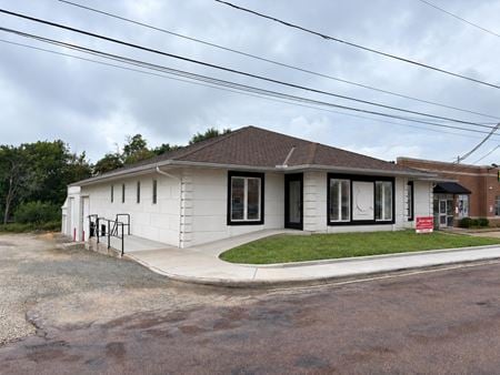 Office space for Rent at 1314 E Marietta Ave in Peoria Heights