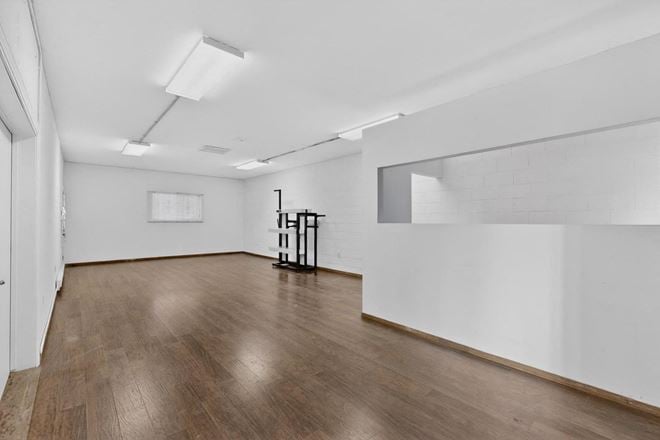 768 SF Retail/Office High Traffic Location