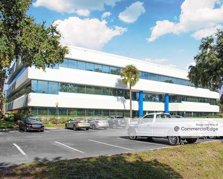 Commercial space for Rent at 1936 Lee Road in Winter Park