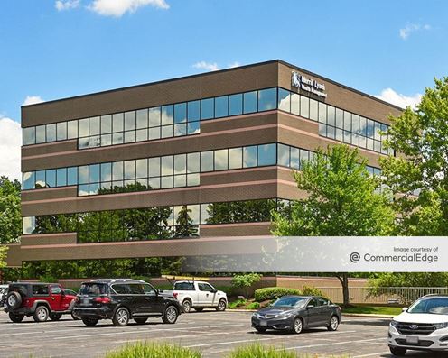 Embassy Park - 4000 Embassy Pkwy