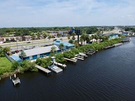 Office property in Tampa, FL