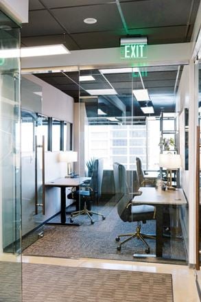 Lucid Private Offices - Lucid Private Office Mockingbird Station