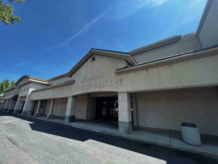 Retail space for Rent at 2367 Athens Avenue in Redding