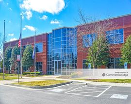 Innsbrook Corporate Center - Highwoods Commons