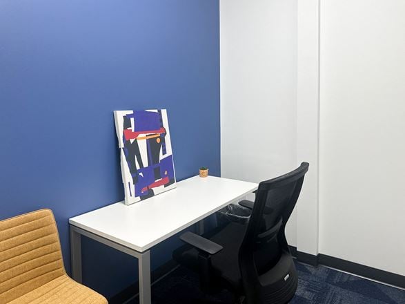 HQ - Bermuda Run - York Way