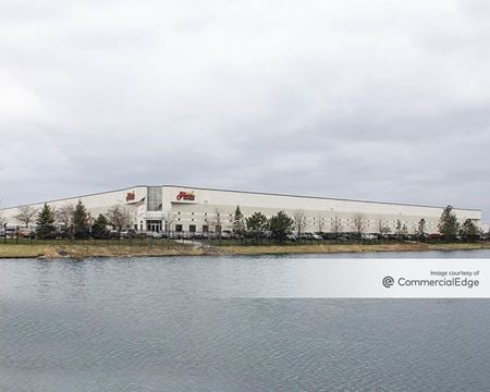 Industrial space for Sale at 901 Carlow Drive in Bolingbrook