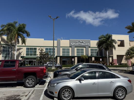 Sportsman's Warehouse Sublease | Naples Centre Village