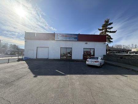 Retail space for Sale at 3152 1/2 Dixie Highway in Erlanger