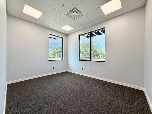 S Pipkin Multi-Tenant Flex Building