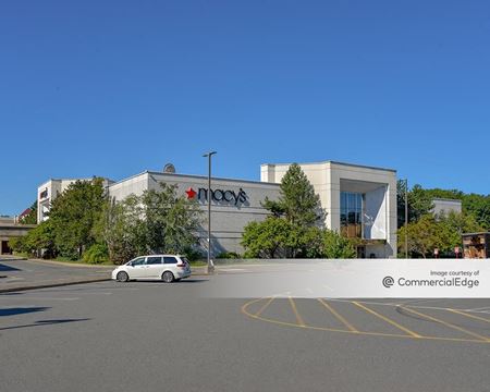 Photo of commercial space at 1185 Broadway in Saugus