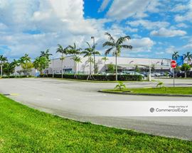 AVE Aviation & Commerce Center