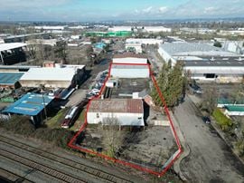 8205-8237 N Congress Ave