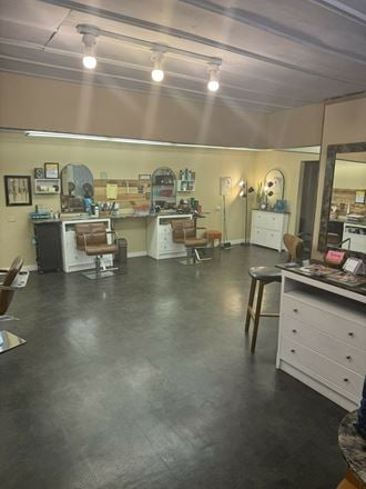 3384 Atlanta Hwy. – 4-Unit Commercial Property